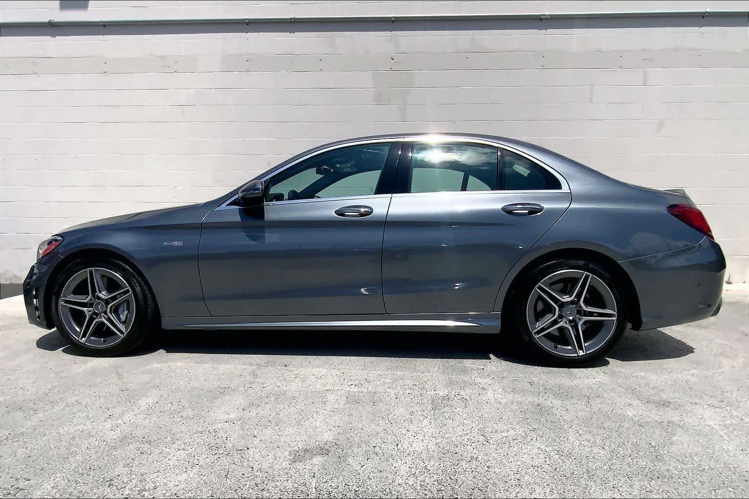 Used 2021 Mercedes-Benz C 43 AMG 4MATIC Sedan image 3