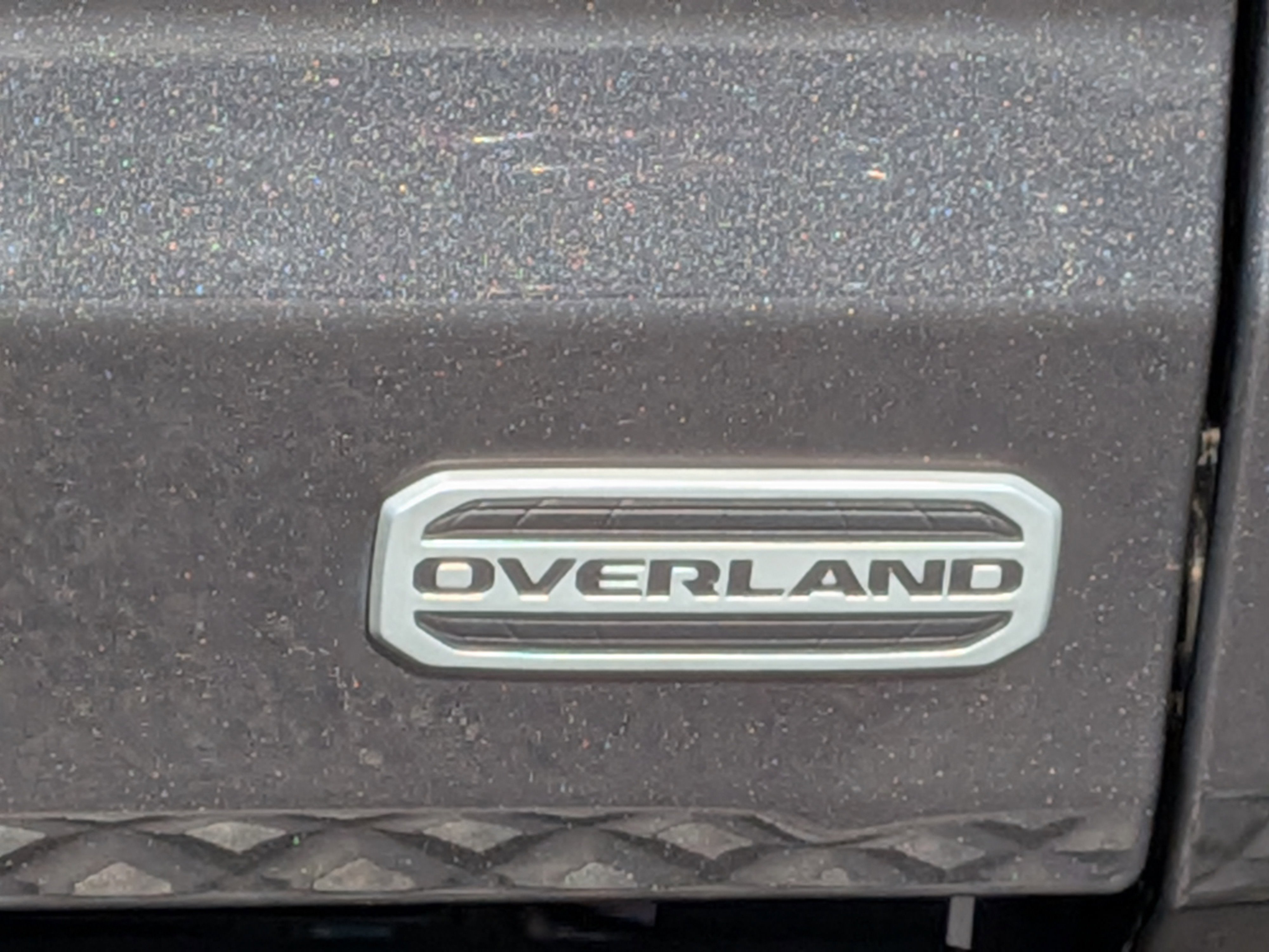 Used 2023 Jeep Gladiator Overland AWD/4WD image 11