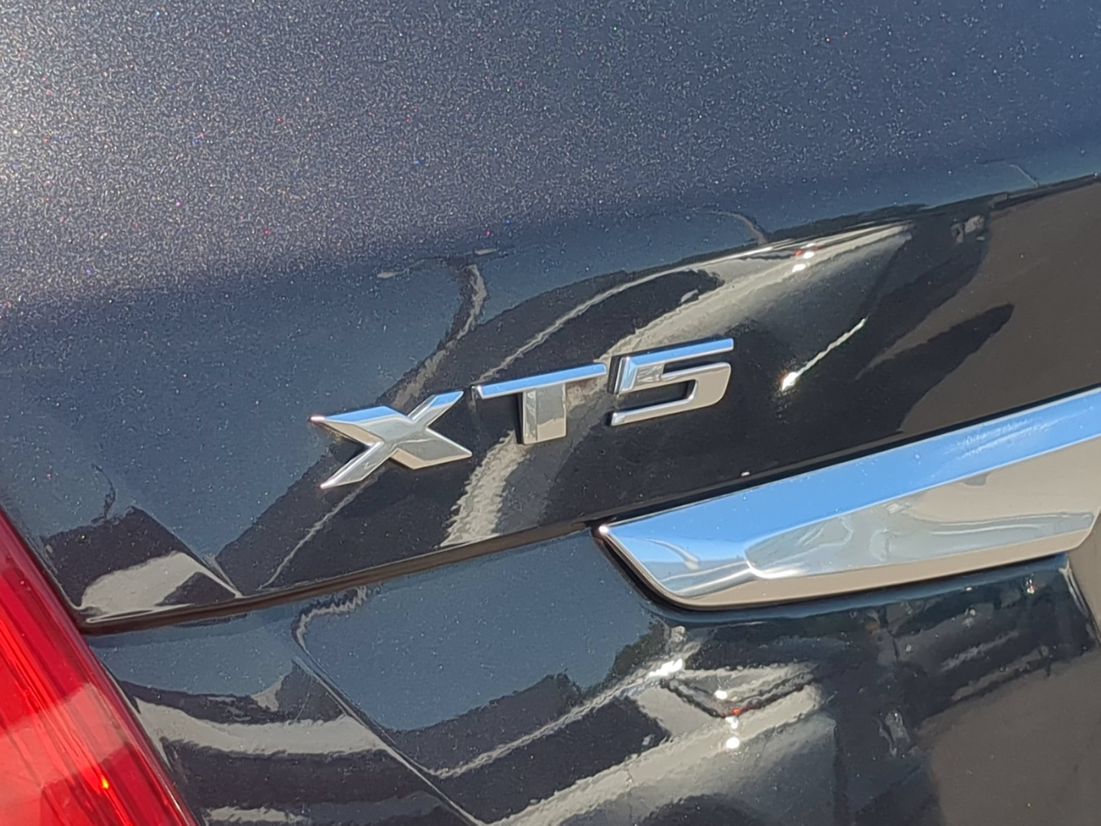 Certified 2018 Cadillac XT5 Luxury AWD/4WD image 30