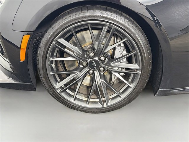 Used 2021 Chevrolet Camaro ZL1 image 36