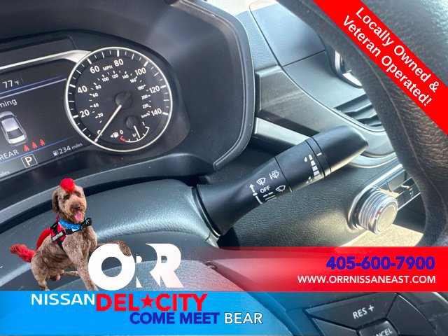 Used 2025 Nissan Altima 2.5 SV FWD image 19