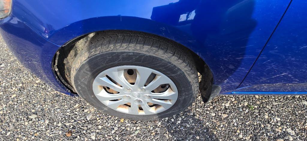 Used 2010 Kia Forte EX image 16