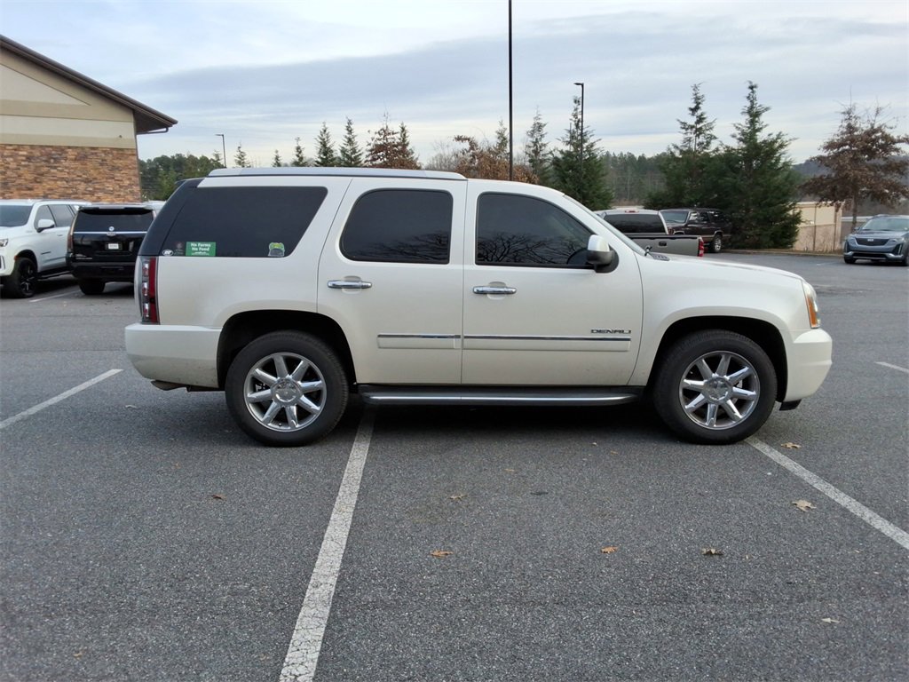 Used 2013 GMC Yukon Denali image 4