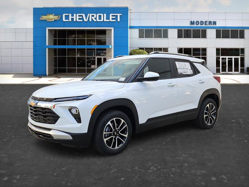 New 2026 Chevrolet TrailBlazer LT FWD image 1