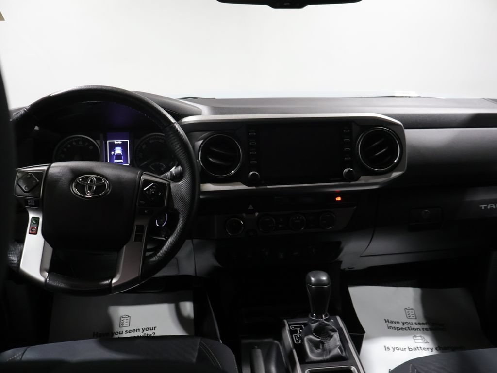 Used 2021 Toyota Tacoma SR5 w/ Trail Edition AWD/4WD image 17