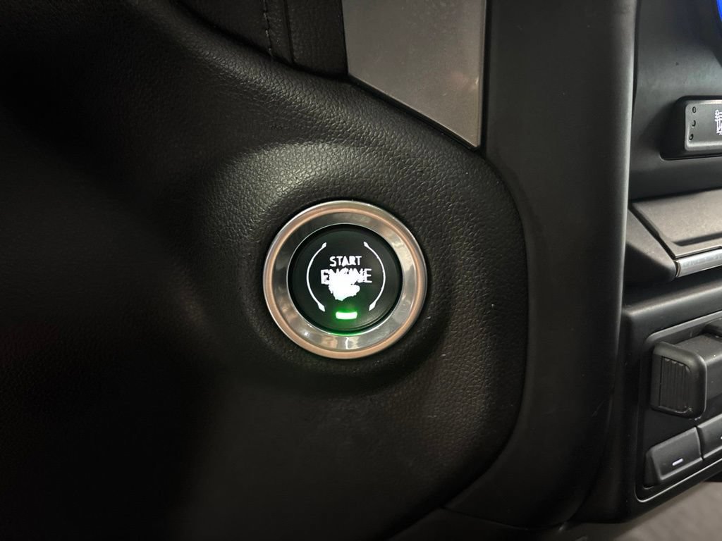 Used 2019 Chevrolet Silverado 1500 LT w/ All-Star Edition AWD/4WD image 25