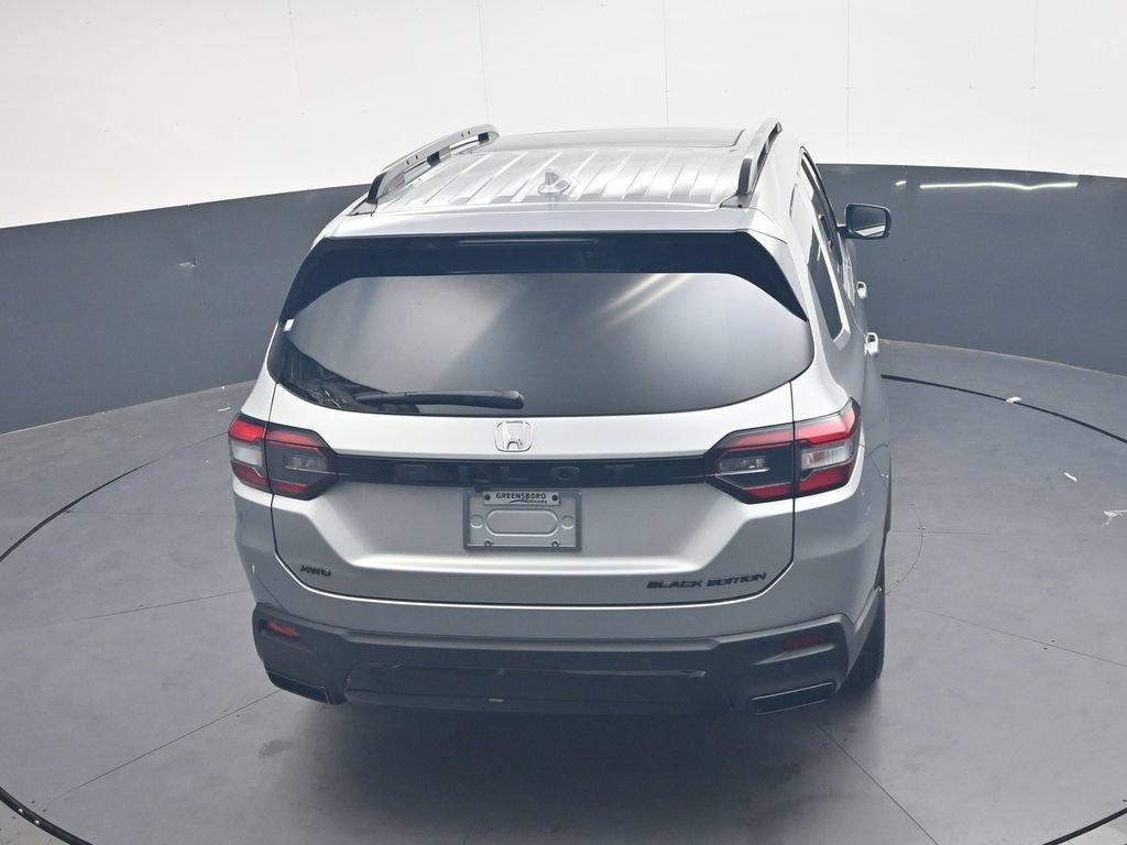 New 2026 Honda Pilot Black Edition image 21