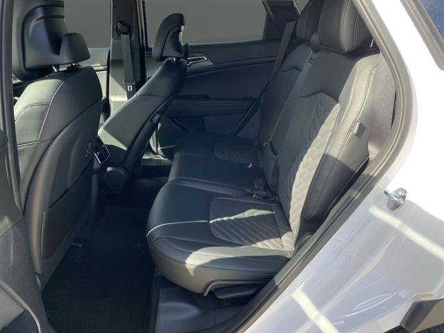 New 2026 Kia Sportage X-Line w/ X-Line Technology Package image 36