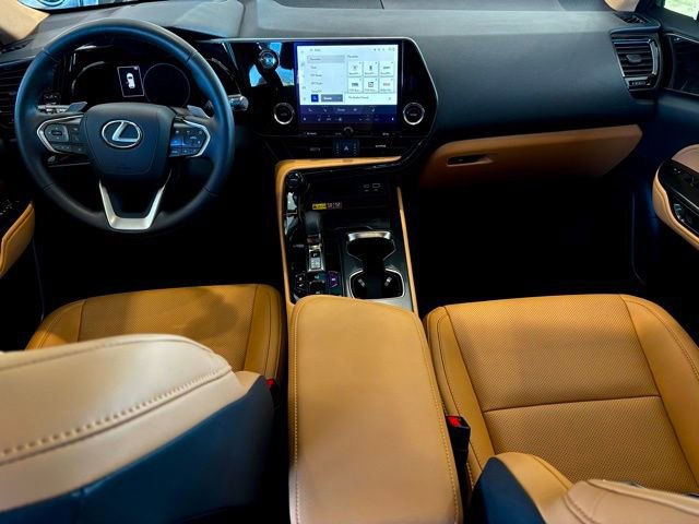 Used 2025 Lexus NX 350 350h Base image 34