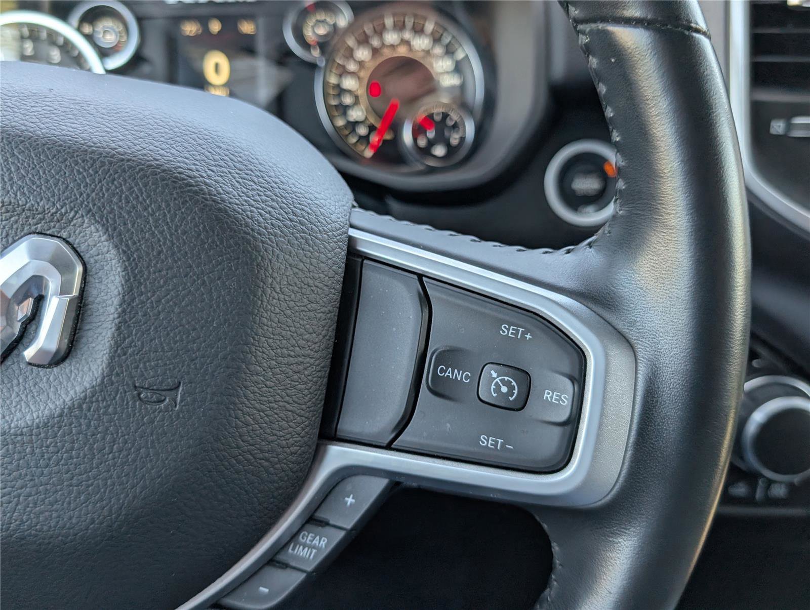 Used 2023 RAM 1500 Big Horn AWD/4WD image 22