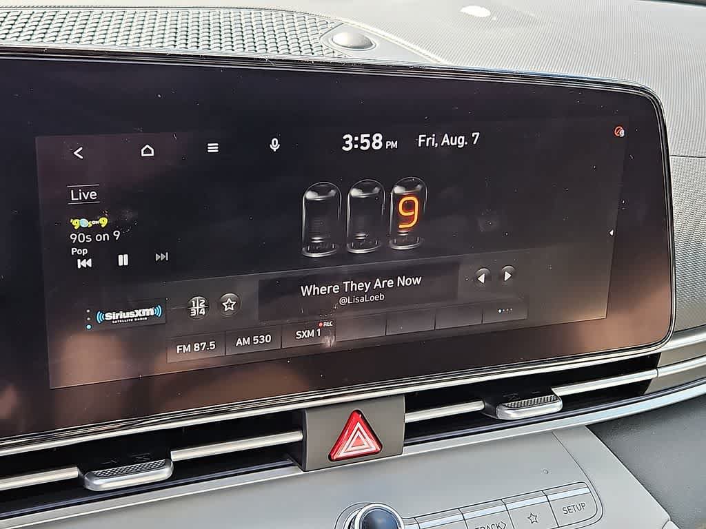 Used 2021 Hyundai Elantra Limited FWD image 17