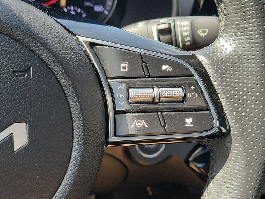 Used 2024 Kia Forte GT-Line w/ GT-Line Premium Package FWD image 11