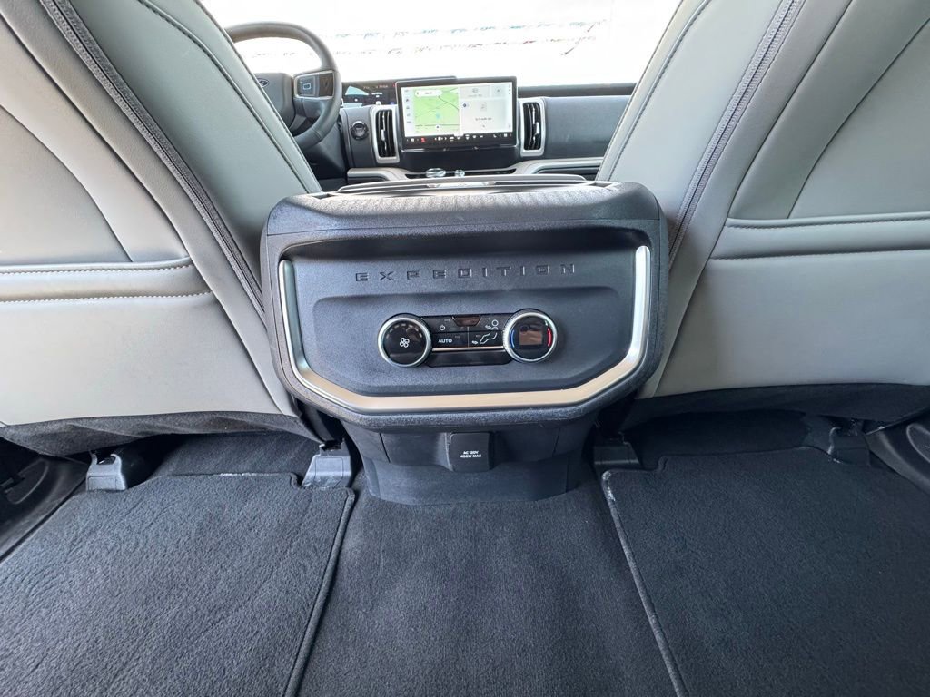 Used 2025 Ford Expedition Max Active image 20