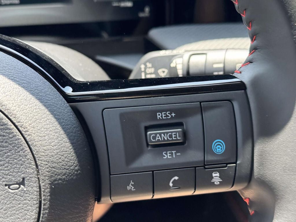 New 2026 Nissan Kicks SR w/ Cold Weather Package AWD/4WD image 20