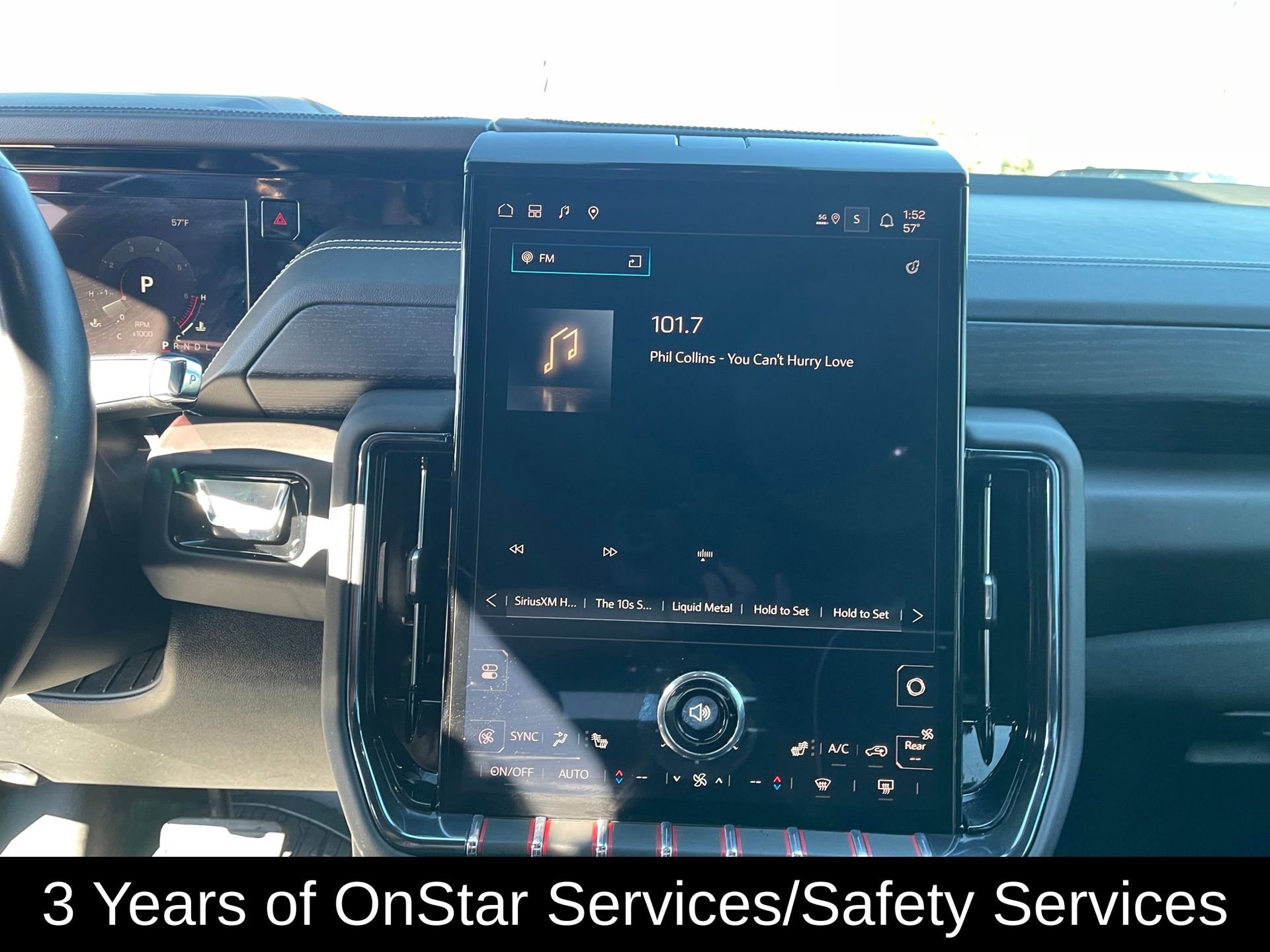 Used 2025 GMC Yukon XL AT4 Ultimate image 17