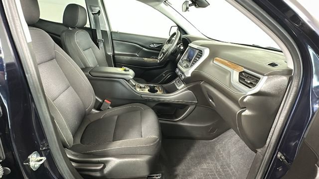 Used 2022 GMC Acadia SLE w/ Driver Convenience Package FWD image 31