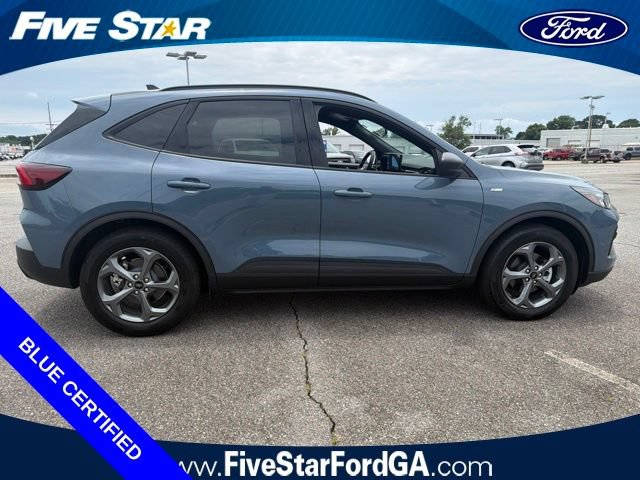 Used 2025 Ford Escape ST-Line w/ Tech Pack #1 FWD image 2