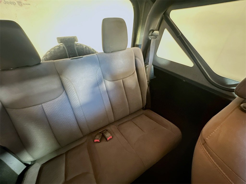 Used 2018 Jeep Wrangler Sport image 14