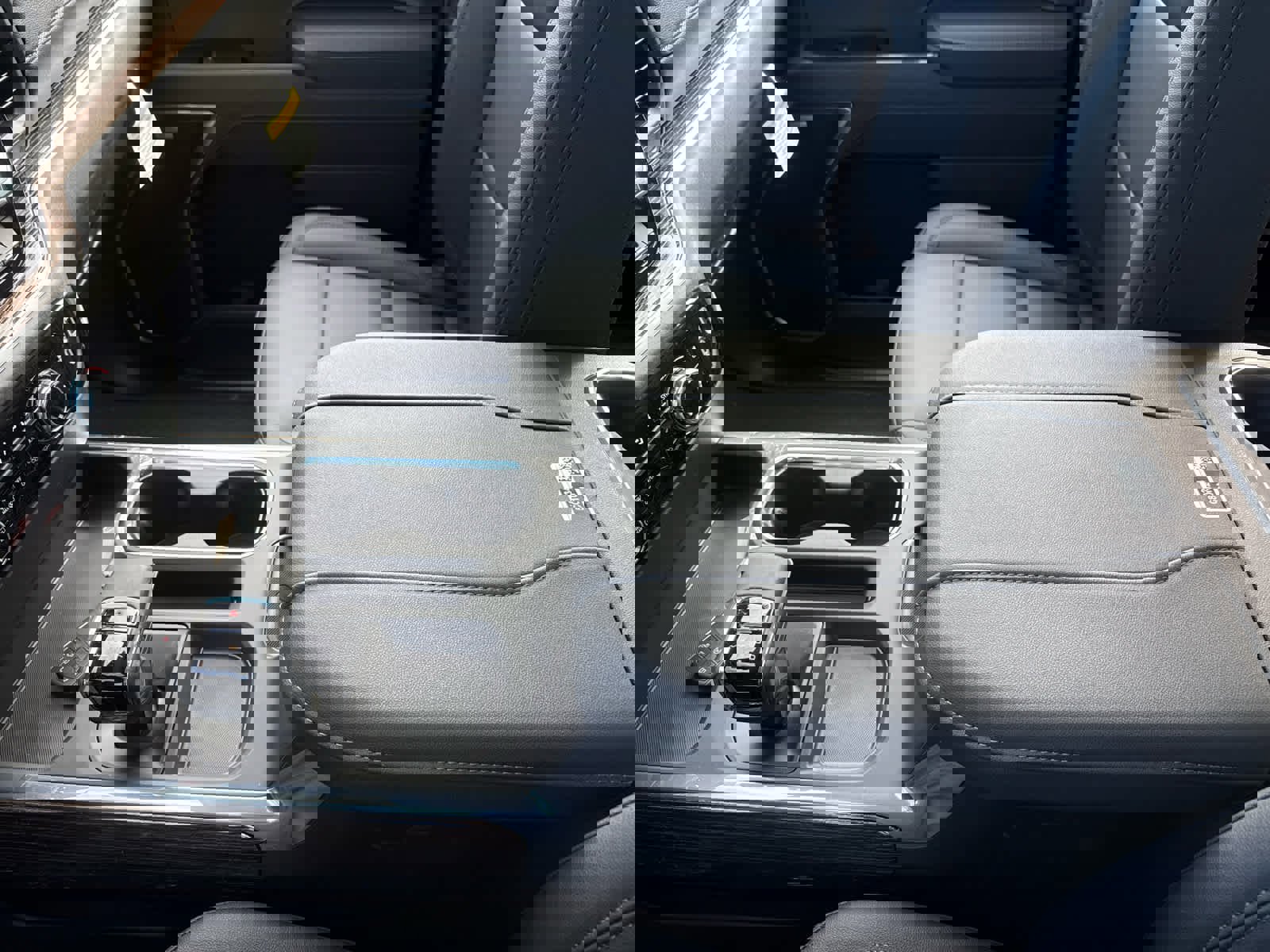 New 2026 GMC Sierra 1500 Elevation w/ Elevation Premium Package AWD/4WD image 24