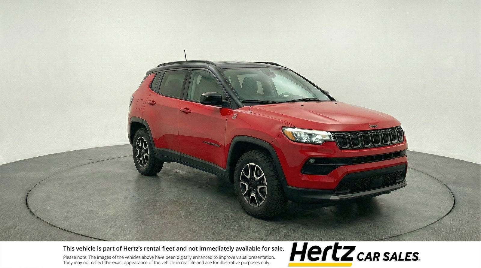 Used 2025 Jeep Compass Trailhawk AWD/4WD image 1