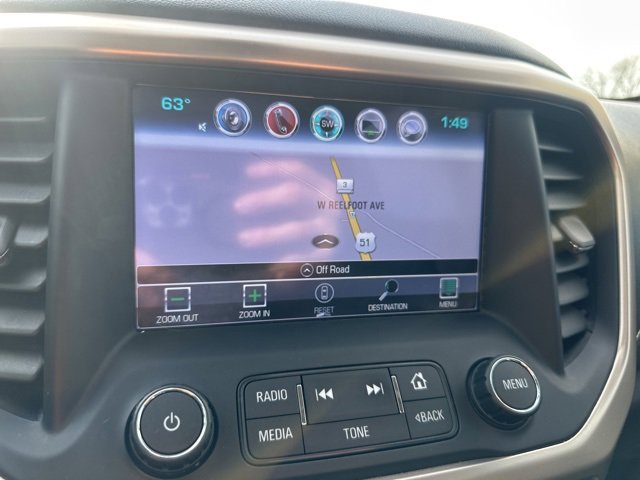 Used 2017 GMC Acadia Denali w/ Technology Package image 4