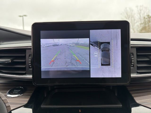 Used 2022 Ford Explorer Limited w/ Equipment Group 301A image 19