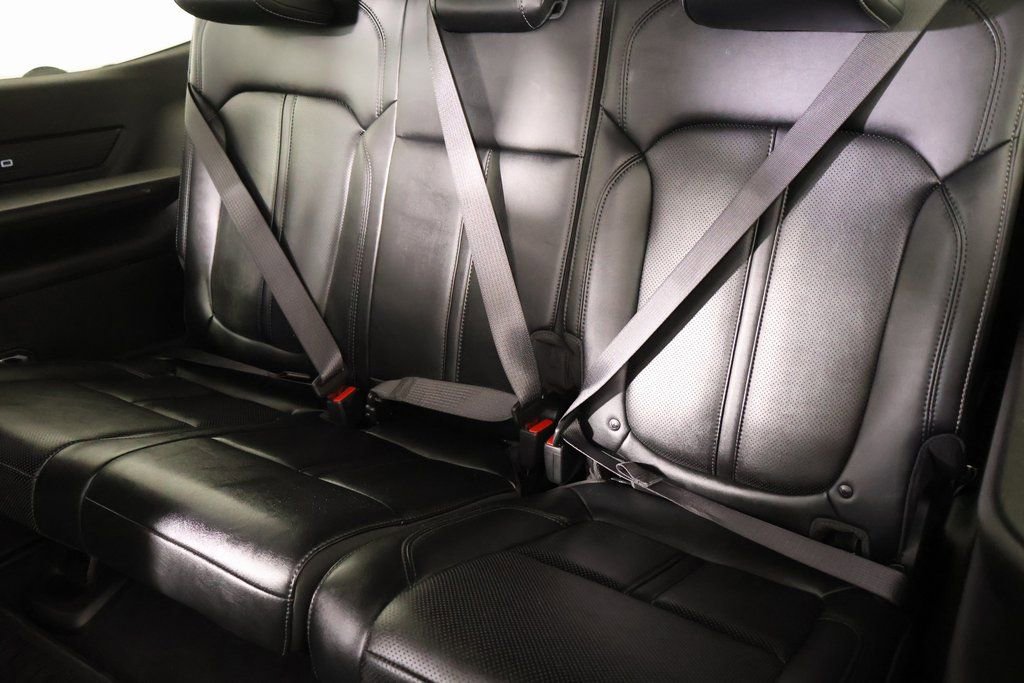 Used 2024 Jeep Wagoneer Series II w/ Premium Group I image 14