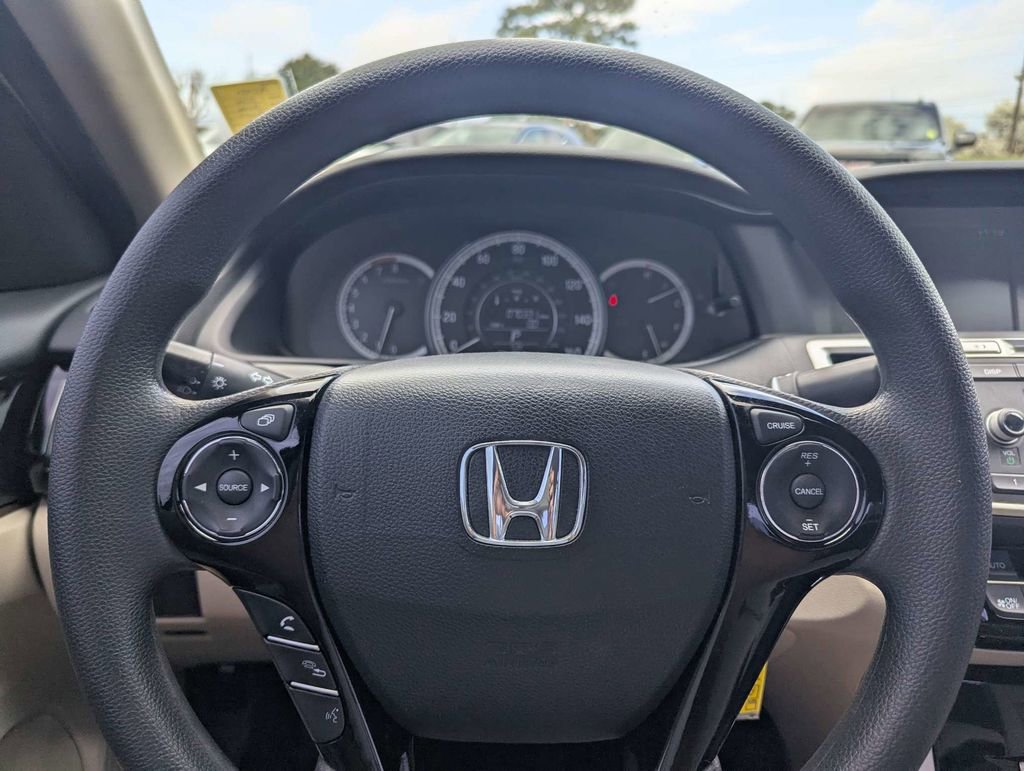 Used 2016 Honda Accord LX image 26