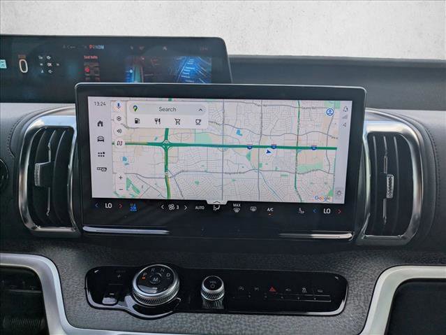 New 2025 Ford Expedition Tremor image 13