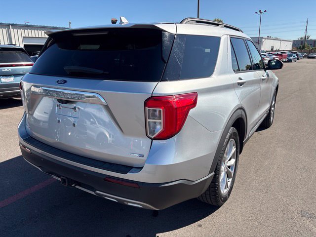 Used 2020 Ford Explorer XLT w/ Equipment Group 202A AWD/4WD image 7