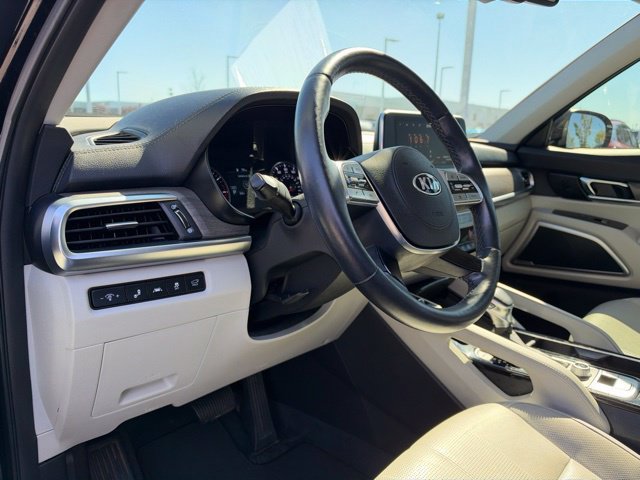 Certified 2021 Kia Telluride EX w/ EX Premium Package AWD/4WD image 10