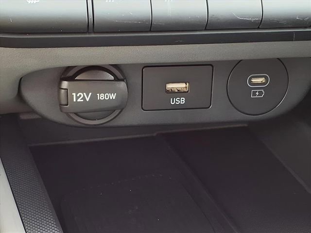 New 2026 Hyundai Elantra SEL Sport image 19