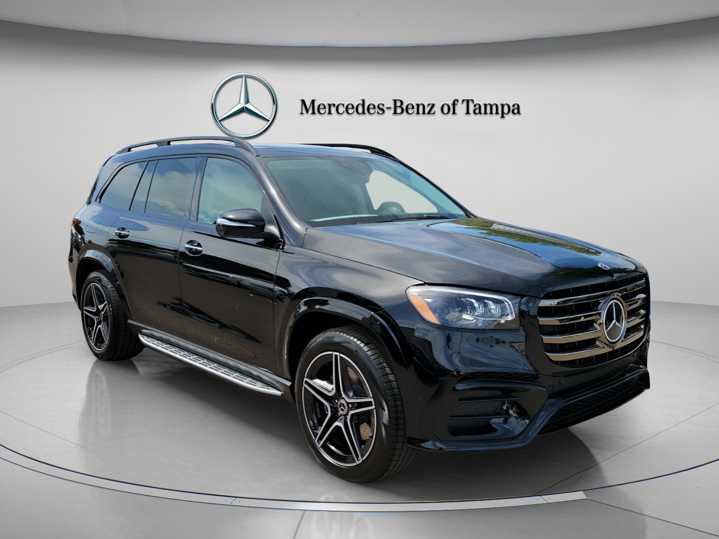 New 2026 Mercedes-Benz GLS 450 4MATIC image 4