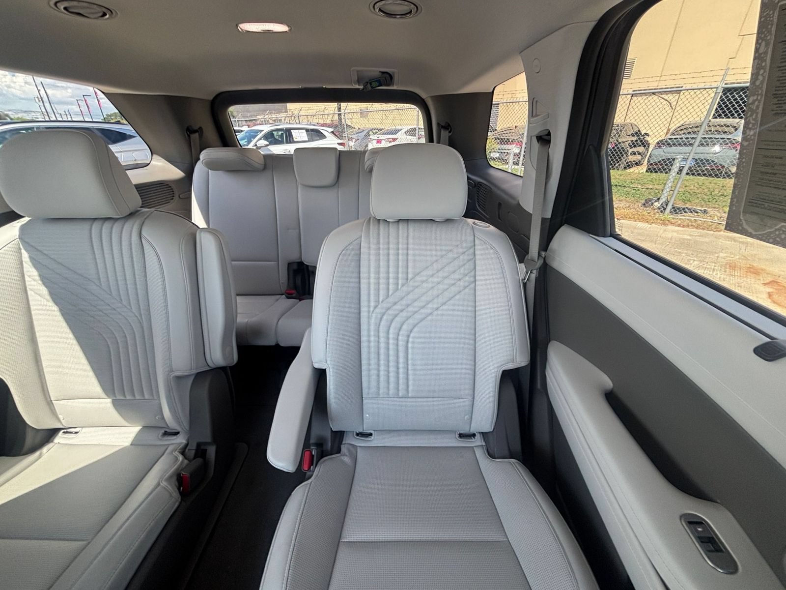 Used 2026 Hyundai Palisade SEL FWD image 40