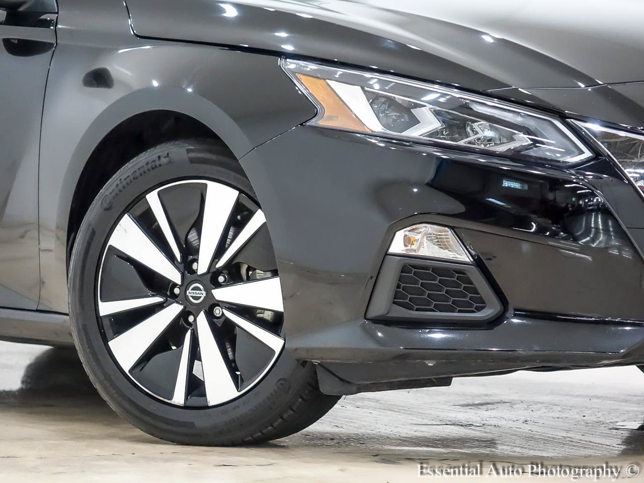 Used 2022 Nissan Altima 2.5 SV FWD image 3