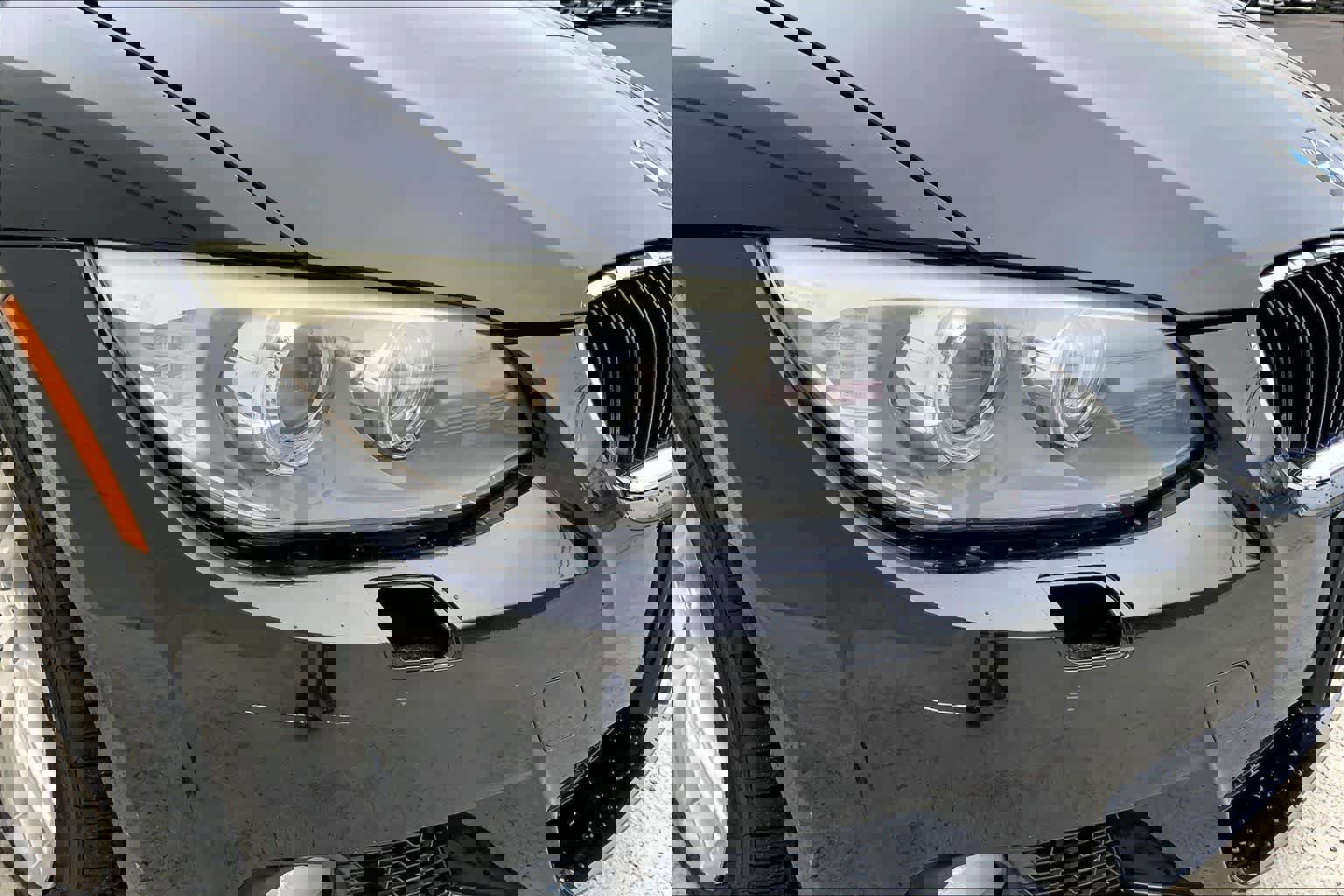 Used 2011 BMW 335i Coupe image 29