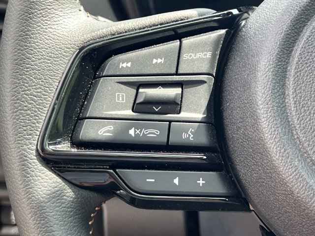 Used 2025 Subaru Forester Touring w/ Popular Package - Touring AWD/4WD image 22