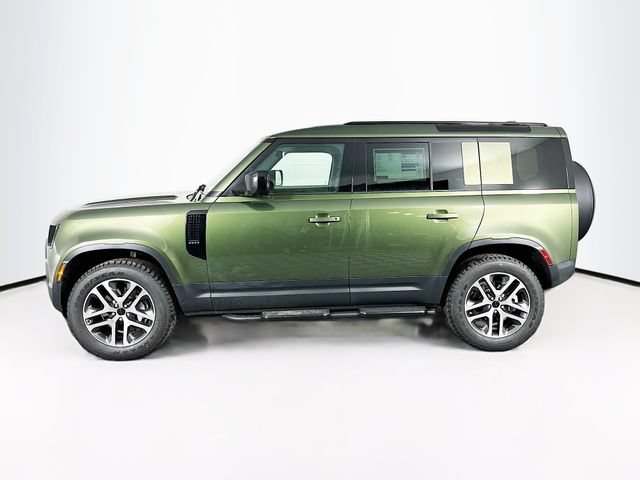 Used 2026 Land Rover Defender 110 S AWD/4WD image 8