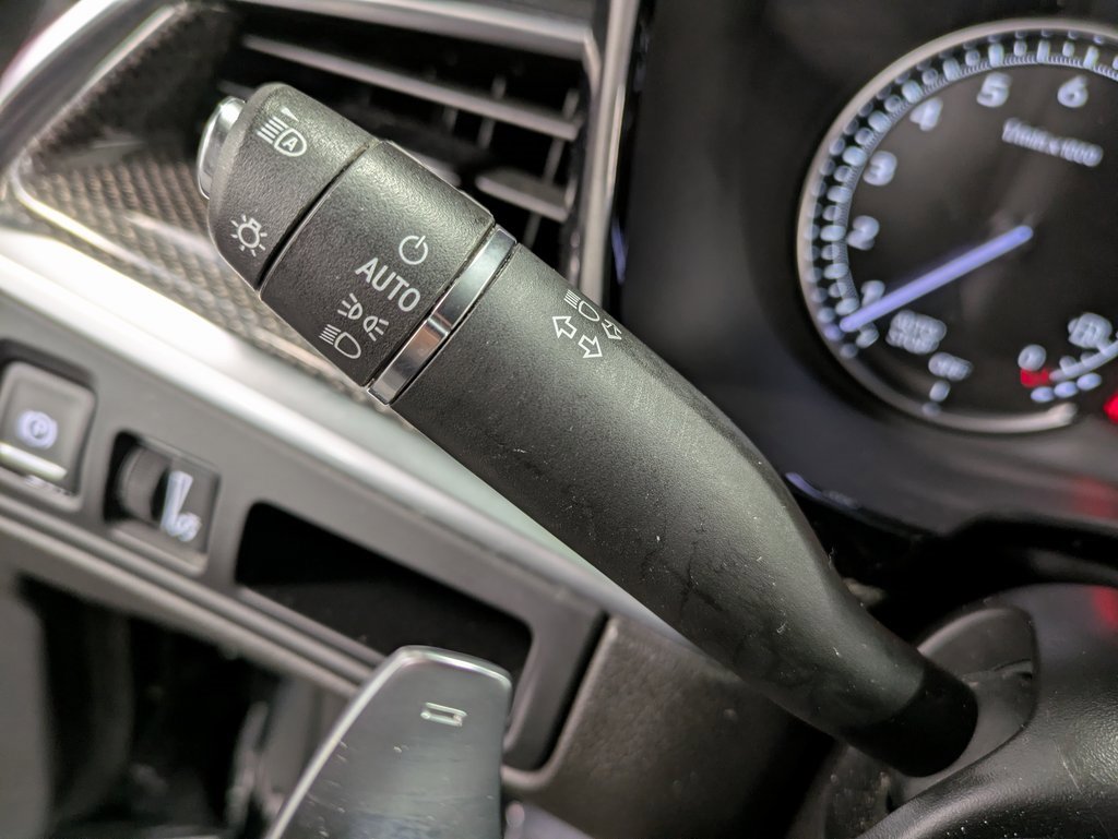 Used 2023 Cadillac XT5 Sportv image 17