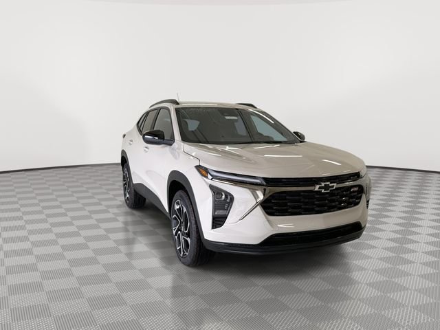 New 2026 Chevrolet Trax RS w/ Sunroof Package image 3