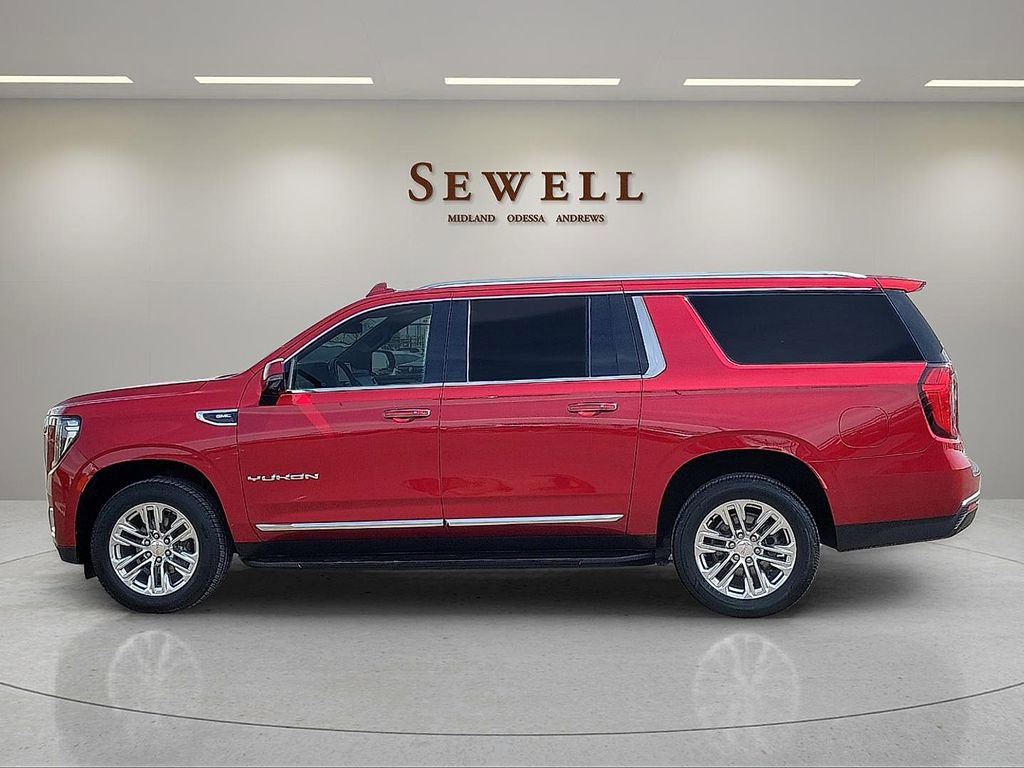 Used 2021 GMC Yukon XL SLT w/ SLT Premium Package AWD/4WD image 2