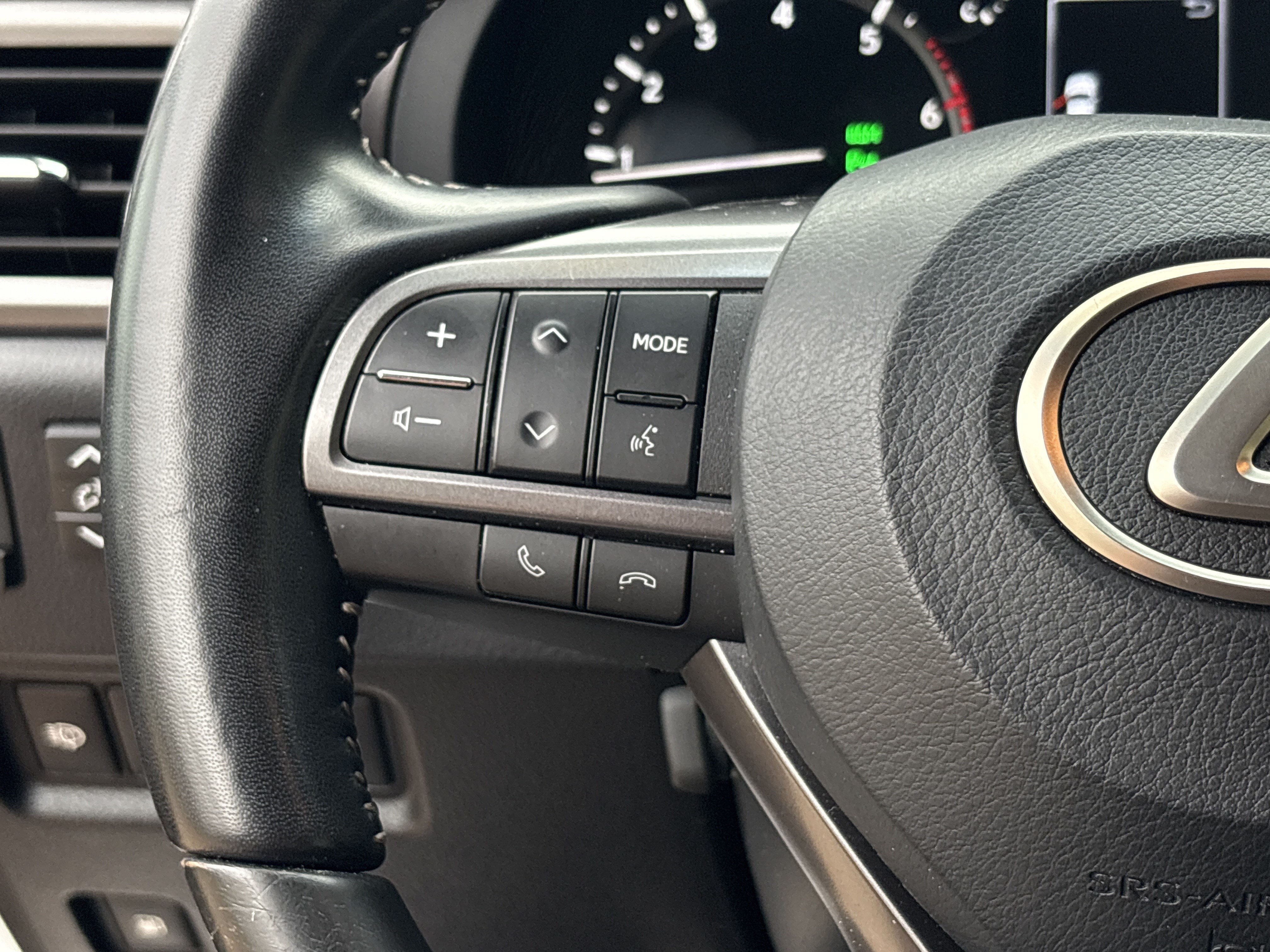 Used 2022 Lexus GX 460 w/ Black Line Special Edition AWD/4WD image 19