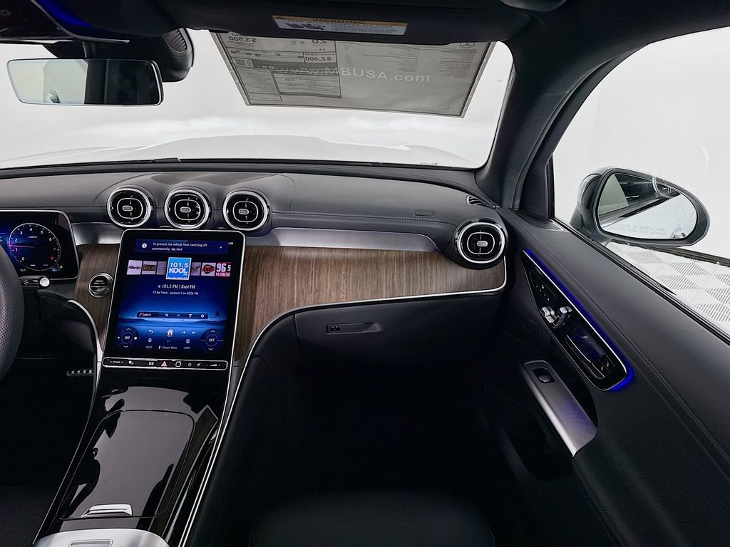 Used 2026 Mercedes-Benz GLC 300 4MATIC image 20