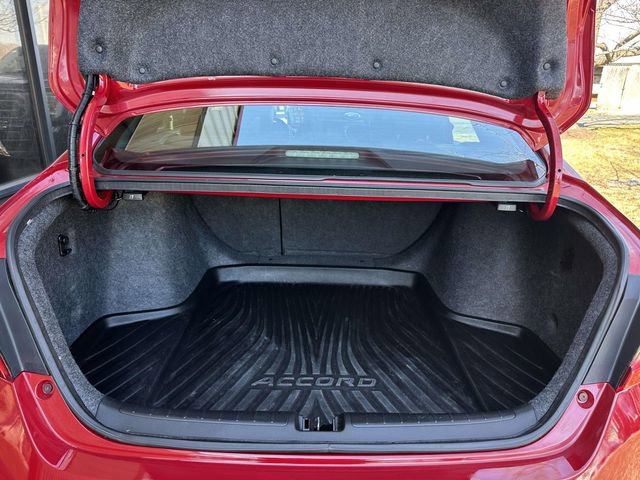 Used 2021 Honda Accord Sport image 11