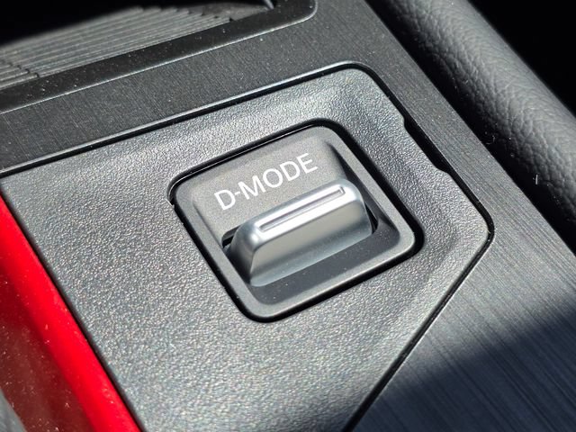 New 2026 Nissan Kicks SR AWD/4WD image 31