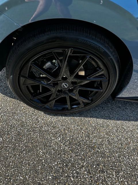 New 2025 Nissan Sentra SR w/ Midnight Edition image 14