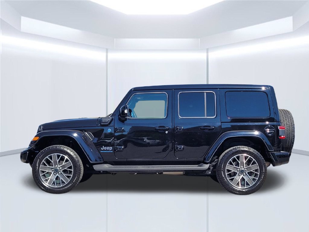 Used 2024 Jeep Wrangler High Altitude AWD/4WD image 7