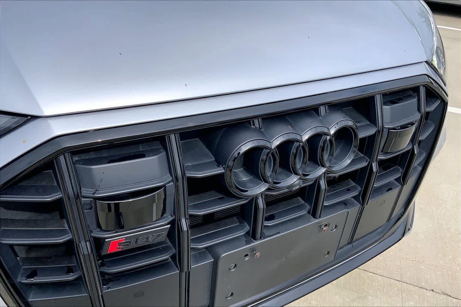 Used 2021 Audi SQ7 Prestige AWD/4WD image 29