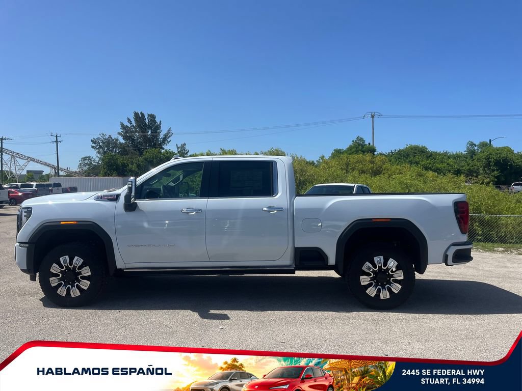 New 2026 GMC Sierra 2500 Denali w/ Denali Reserve Package AWD/4WD image 4