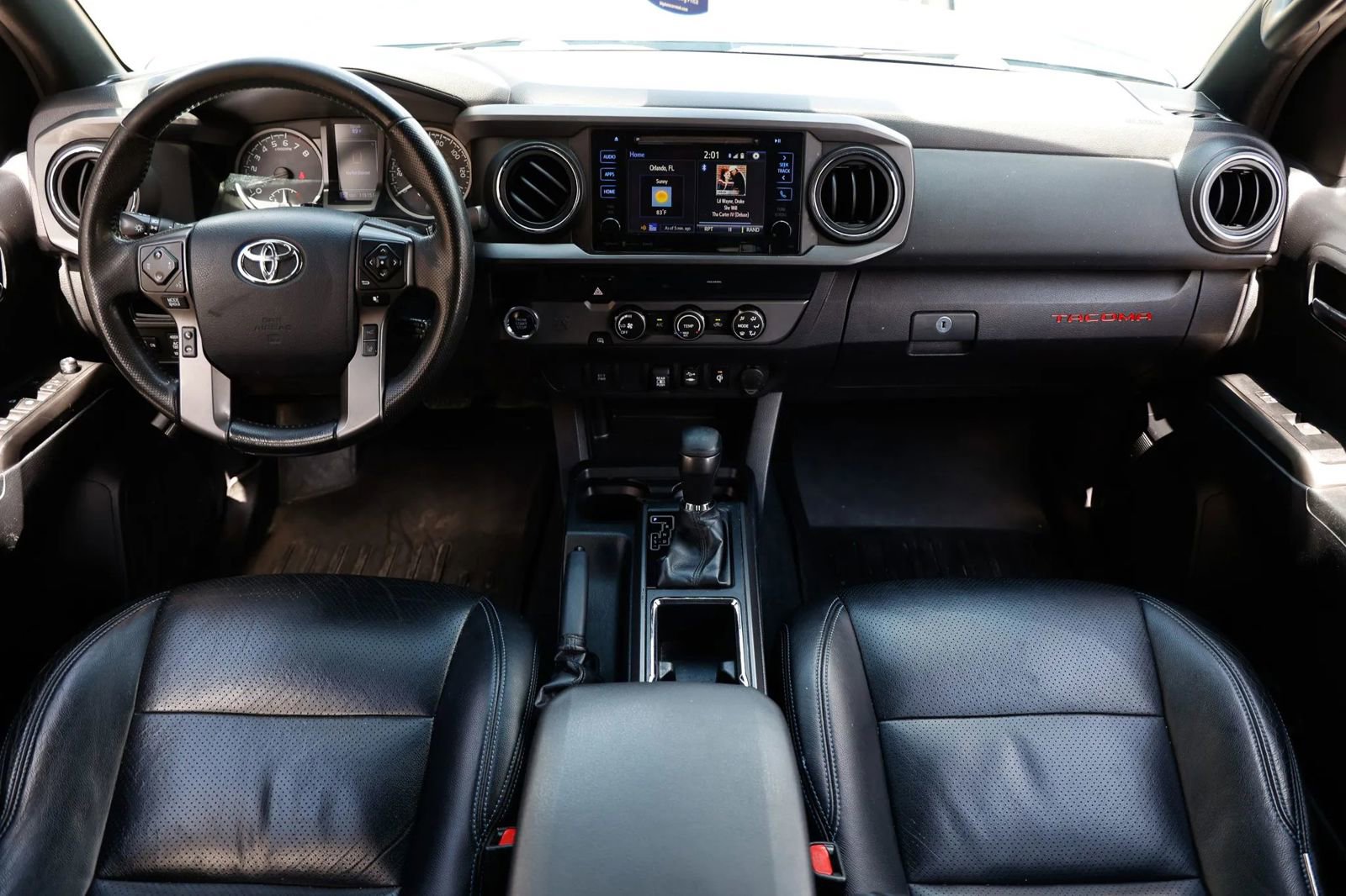 Used 2019 Toyota Tacoma TRD Sport RWD image 2
